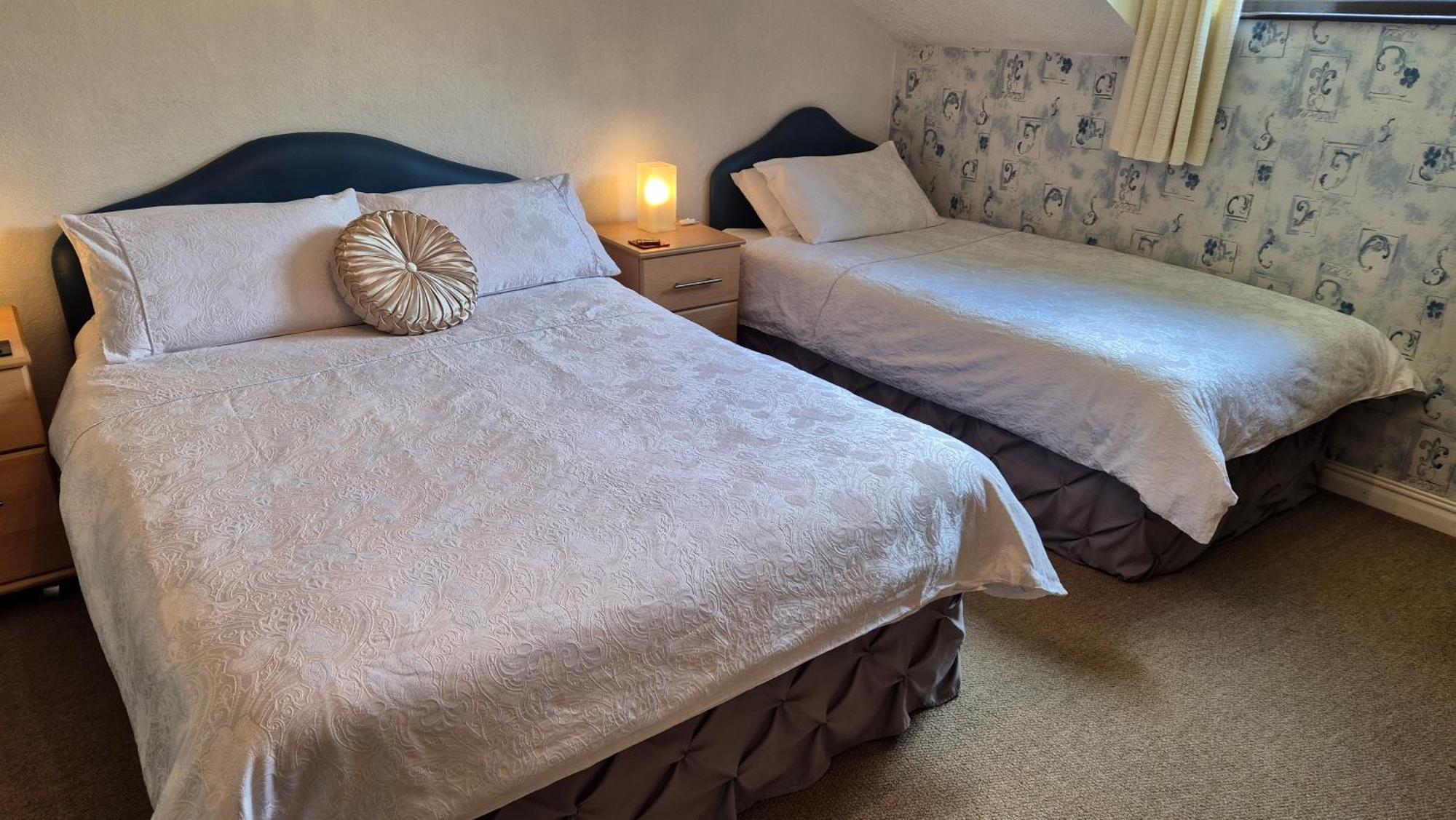 Goldenhill Guesthouse Ома Экстерьер фото
